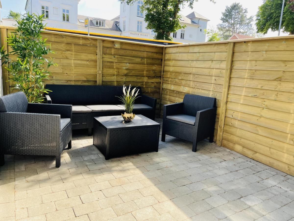 Aday - 2 Bedroom Apartment With Patio Aalborg Exterior photo