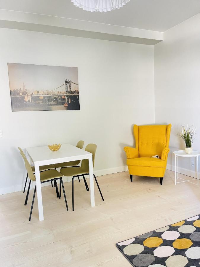 Aday - 2 Bedroom Apartment With Patio Aalborg Exterior photo